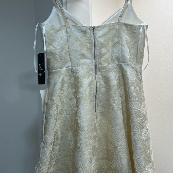Lulus Dresses & Skirts - Lulu's Cream Mini Dress